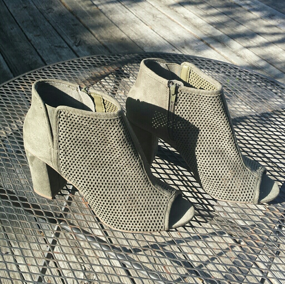Suede Peep toe Booties